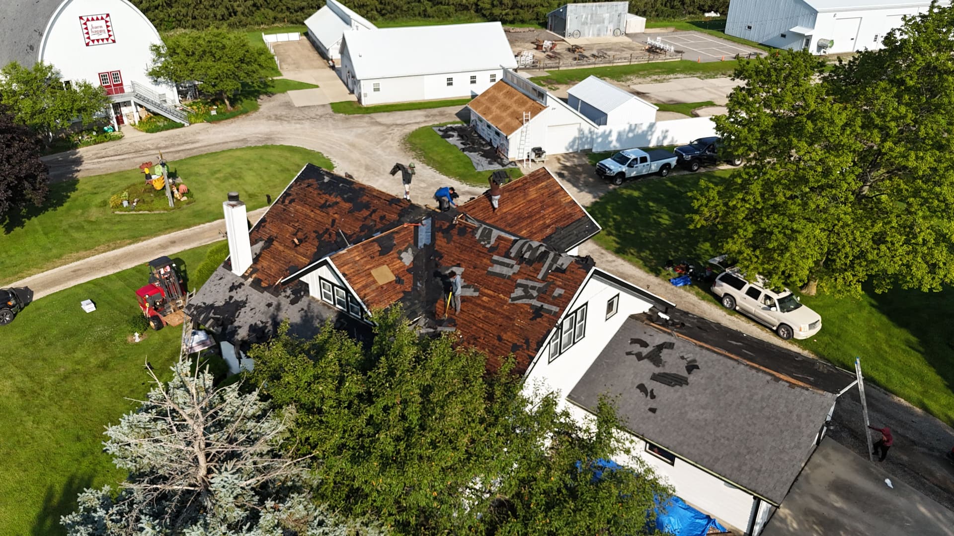 Gallery photos for Cedar Falls Roof Installation with Owens Corning Impact-Resistant Shingles: Image #4