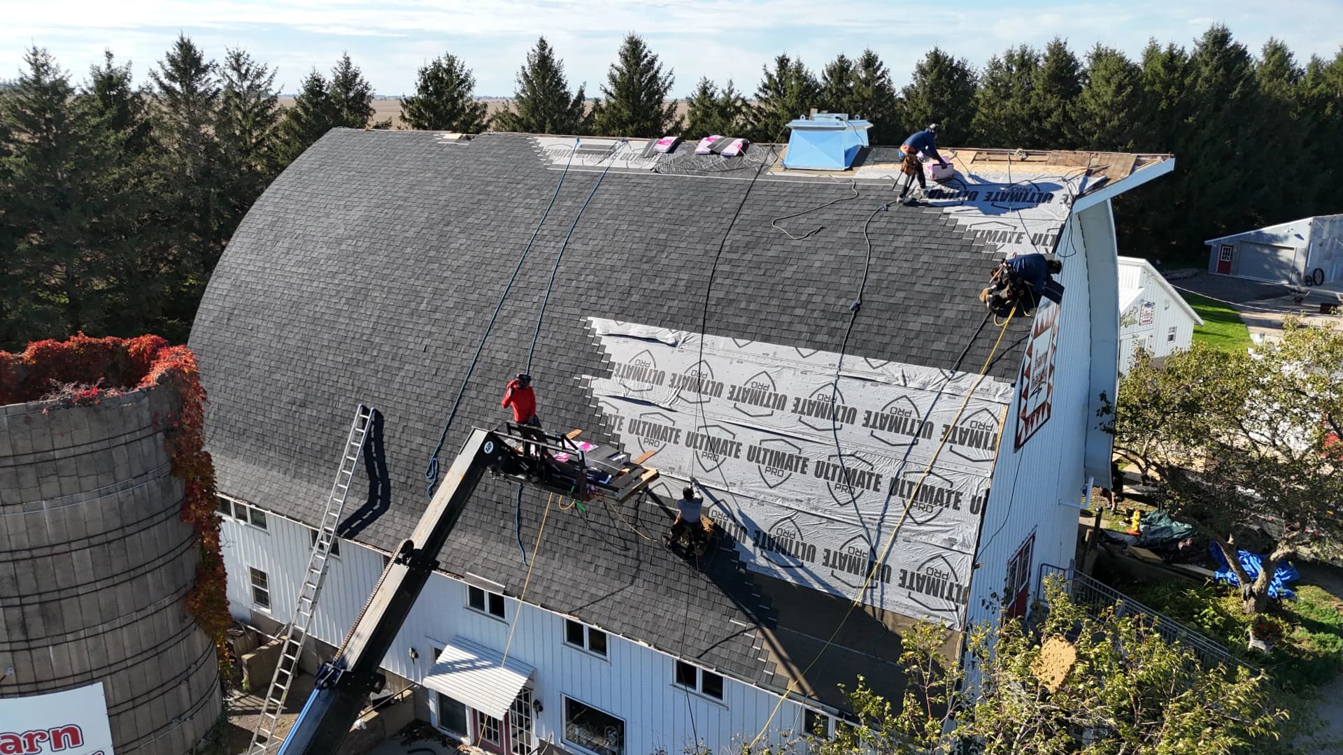 Gallery photos for Full Barn and Home Roof Installation at Barn Happy: Image #7